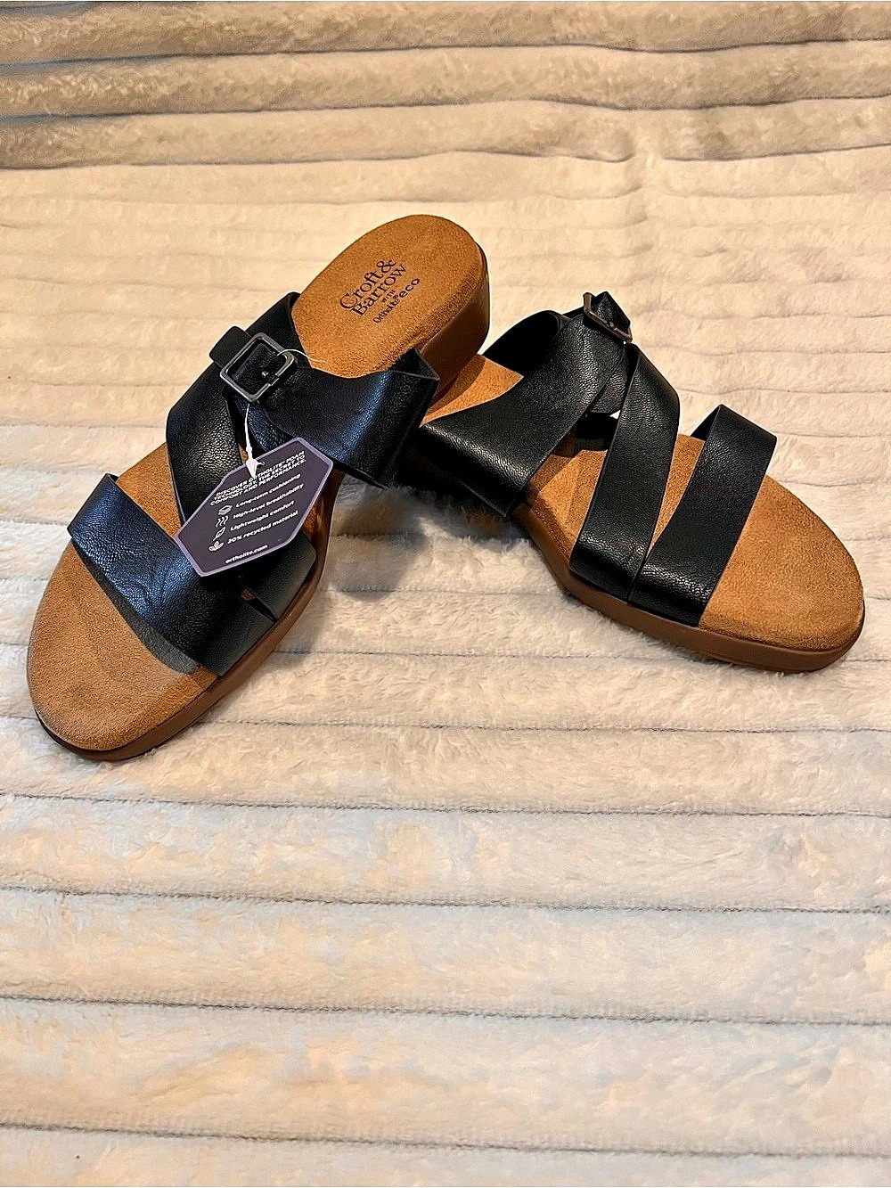 Croft & Barrow Ortholite eco Black & Brown Sandals US 6.5 M